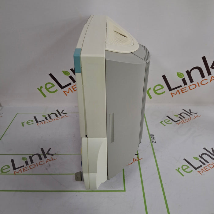 Philips IntelliVue MP70 Patient Monitor