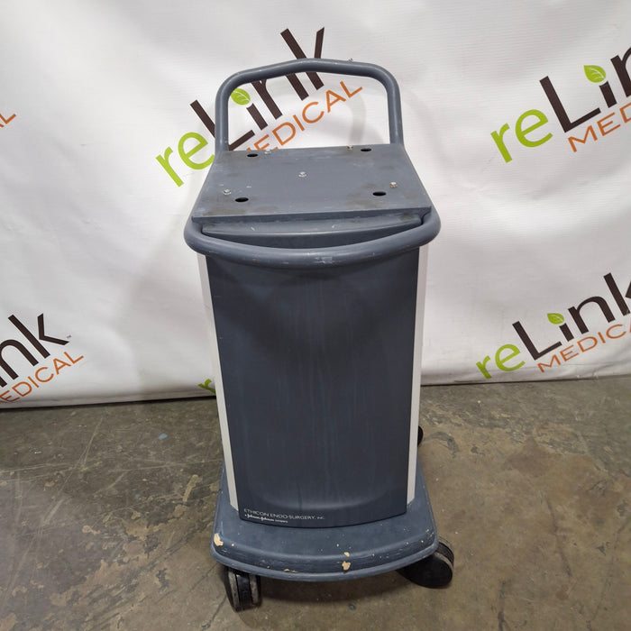 Ethicon Inc. CRT01 Rolling Cart