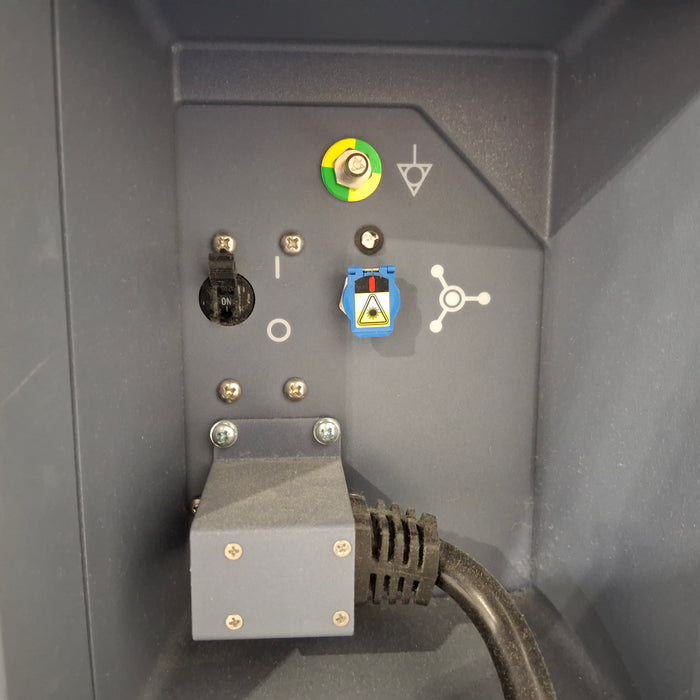 Intuitive Surgical DaVinci Si HD SS3000 Endoscopic Instrument Control System