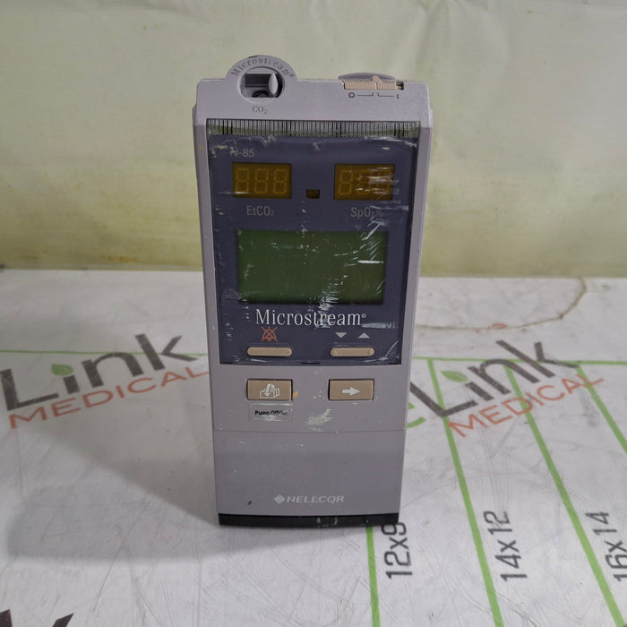 Nellcor N-85 Pulse Oximeter