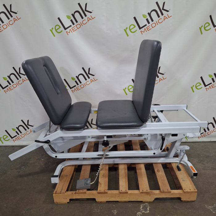 Adapta ADP-400 Traction Table