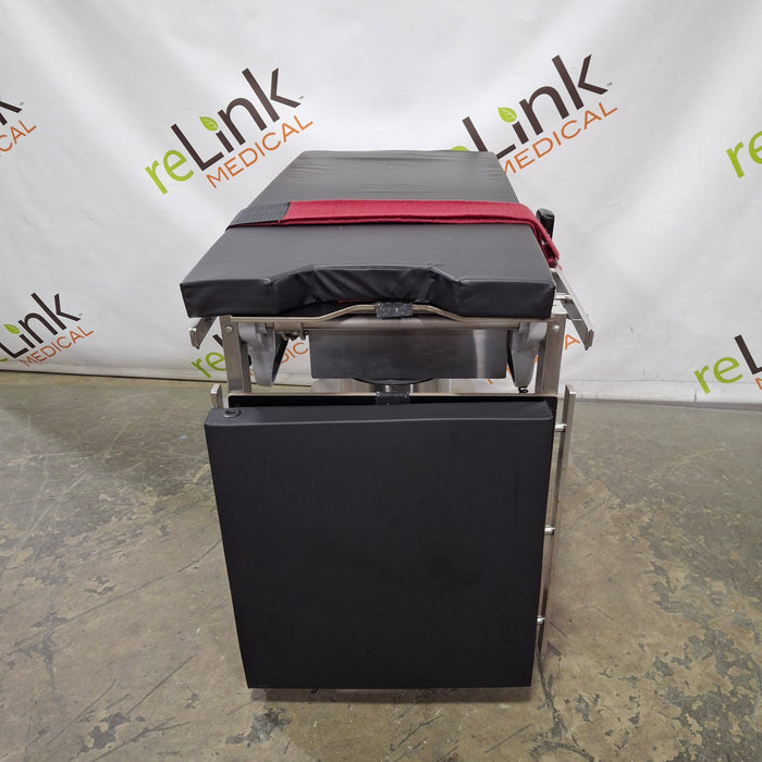 Skytron 1700 Elite Surgical Table