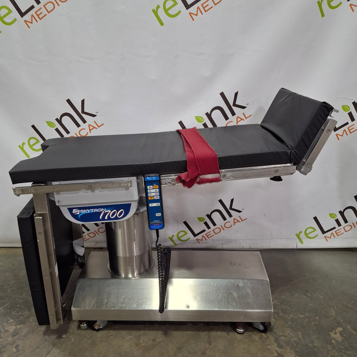 Skytron 1700 Elite Surgical Table