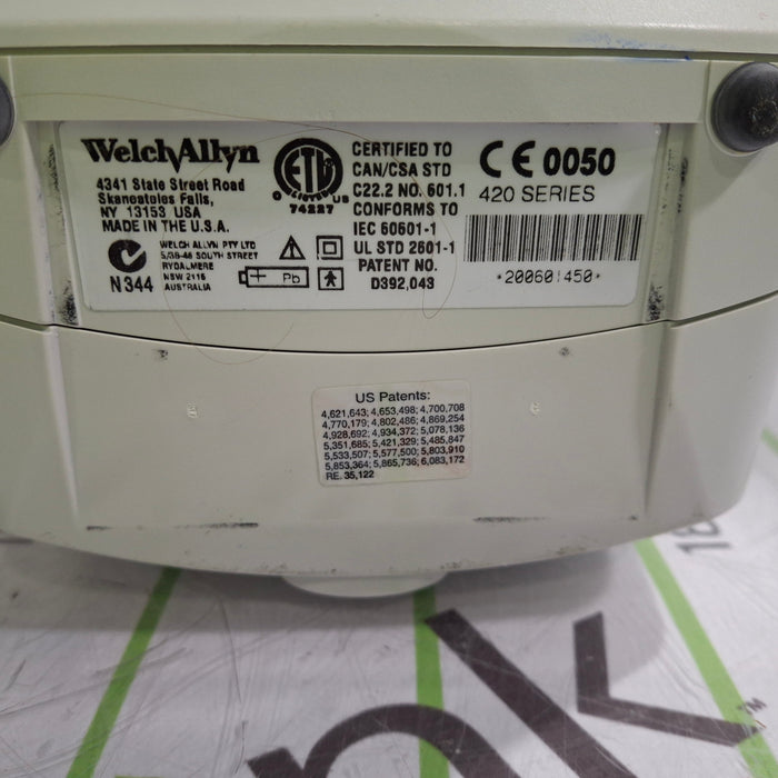 Welch Allyn Spot 420 - NIBP, Temp Vital Signs Monitor