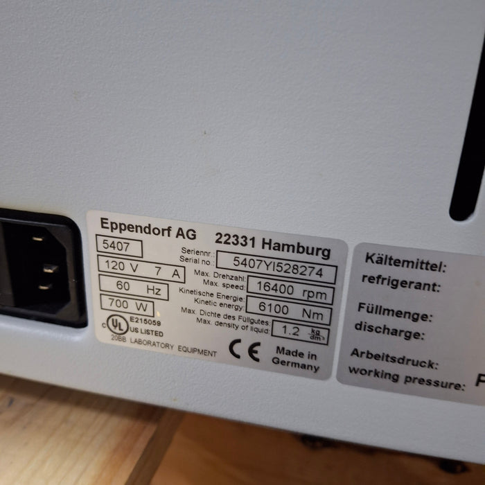 Eppendorf 5417R Centrifuge