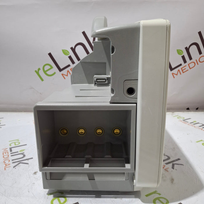 Philips IntelliVue MP50 Patient Monitor