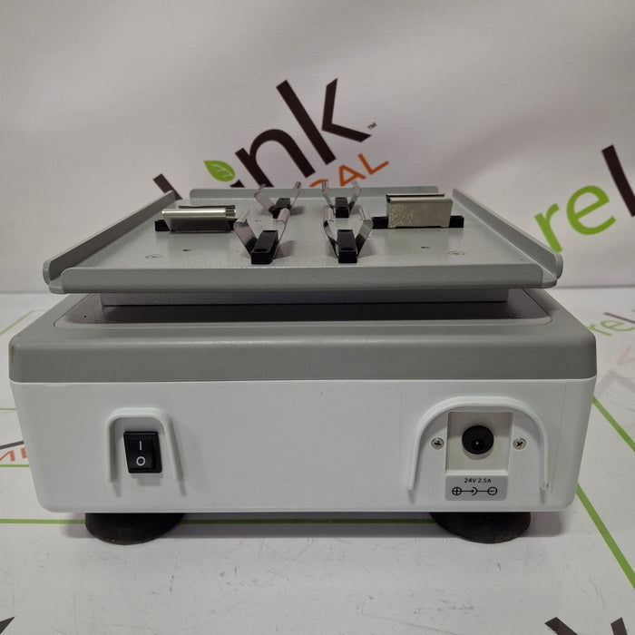 Thermo Scientific 88882005 Digital Microplate Shaker