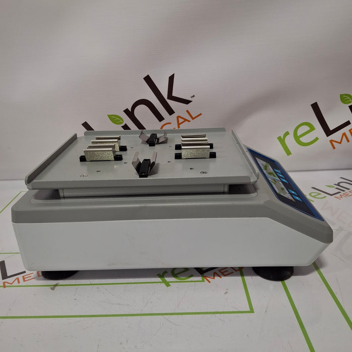 Thermo Scientific 88882005 Digital Microplate Shaker
