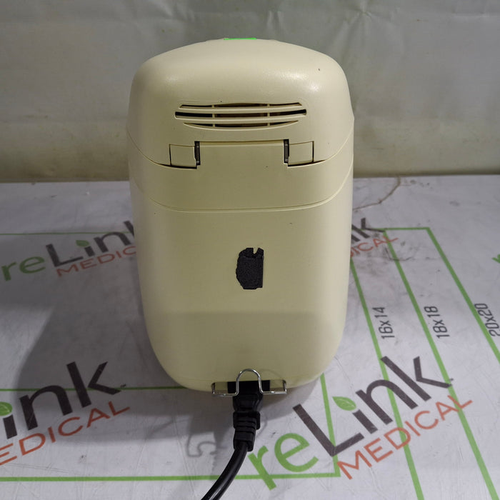 Medela 87115 Waterless Milk Warmer