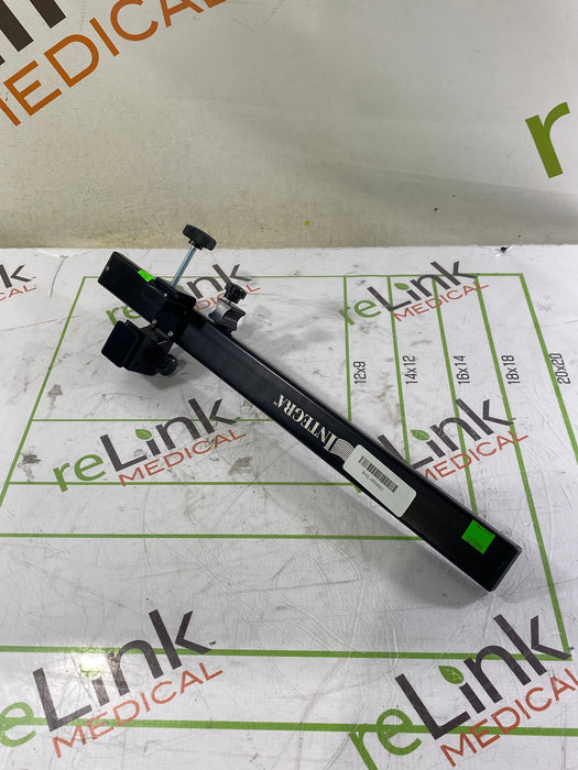 Integra Lifesciences INS400 Pole Mount Assembly
