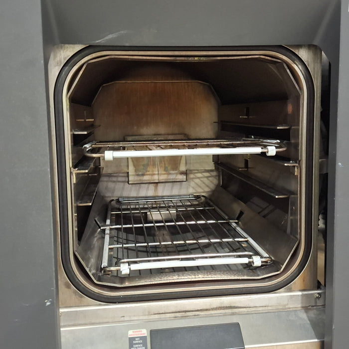 Steris Amsco Century V-116 Steam Sterilizer
