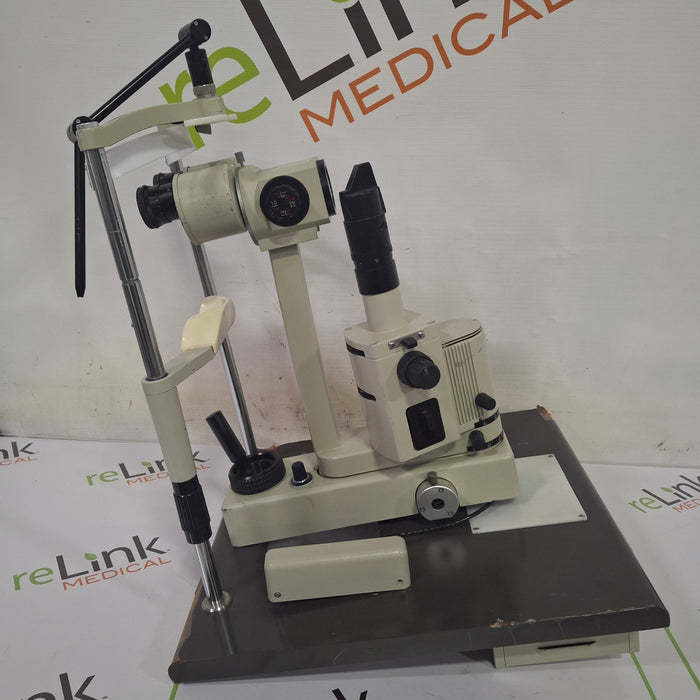 Nikon CS-2 Slit Lamp