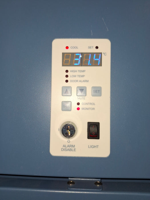 Helmer Inc Horizon HLR256 Upright Laboratory Refrigerator