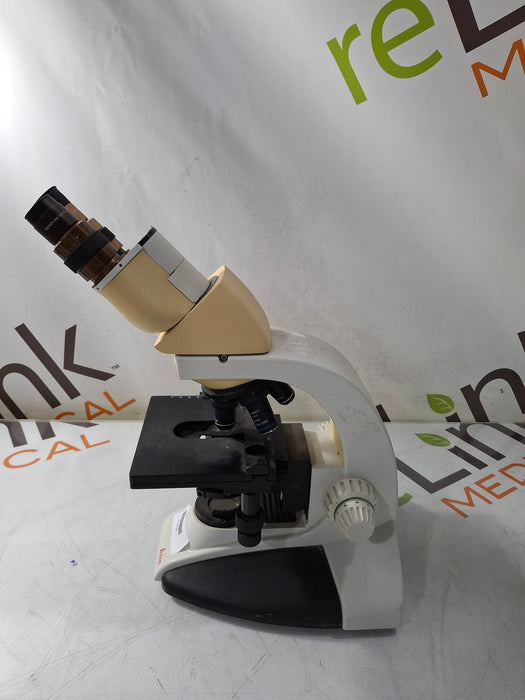 Leica DME Binocular Microscope