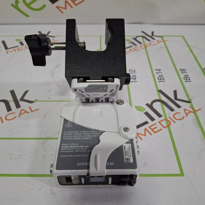 Smiths Medical CADD Solis 2110 Ambulatory Infusion Pump