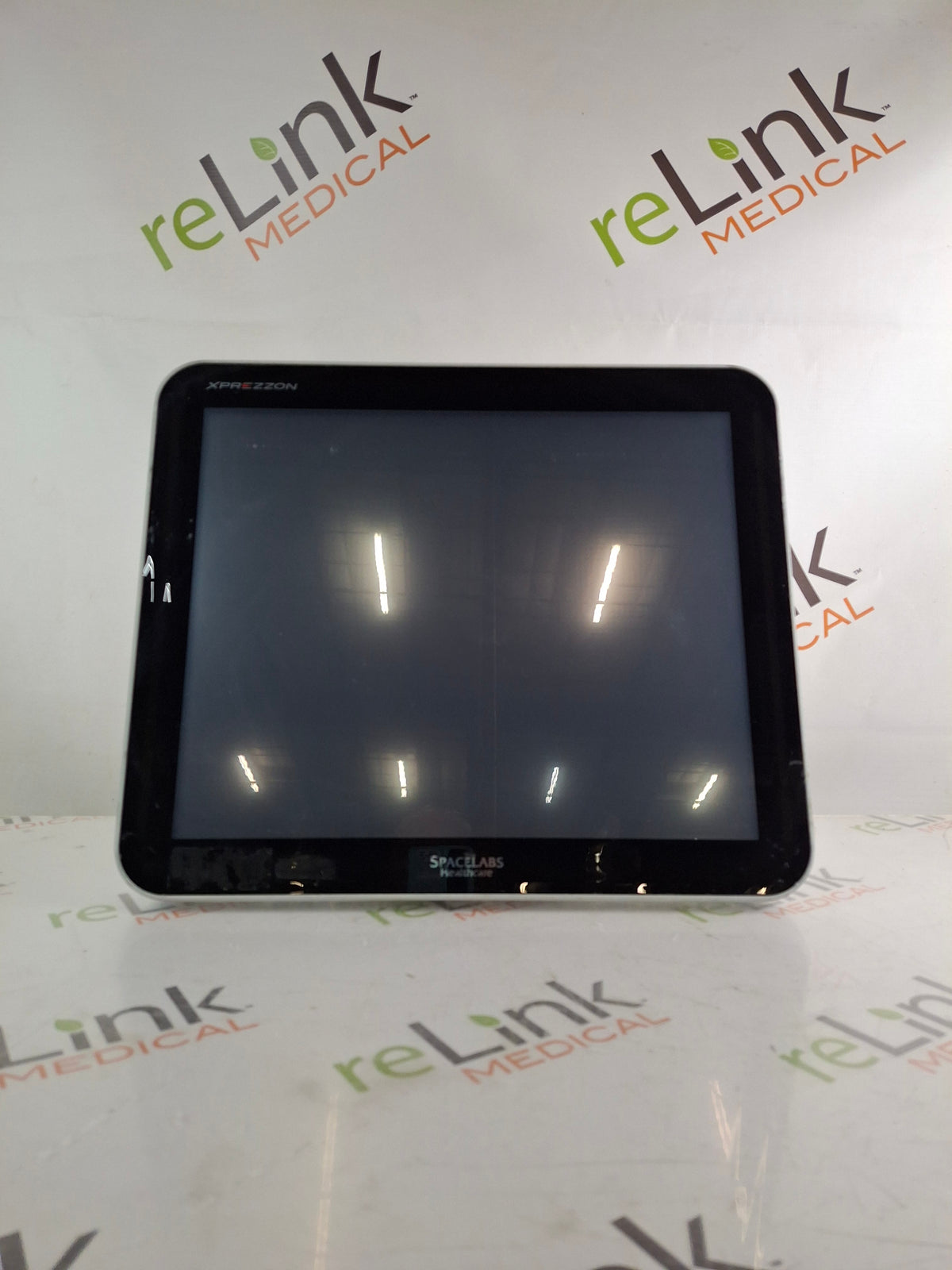 Spacelabs Healthcare Xprezzon 94267 Opt-19 Patient Monitor
