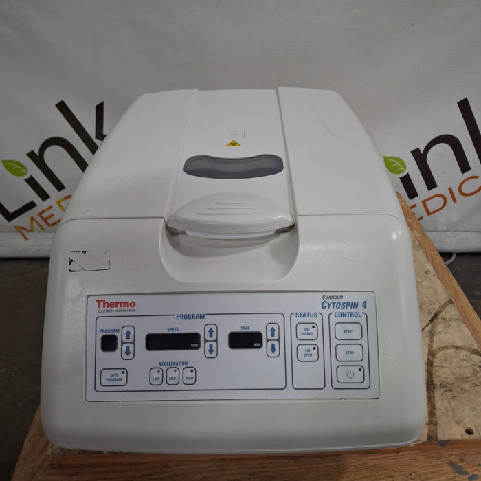 Thermo Scientific Cytospin 4 Centrifuge