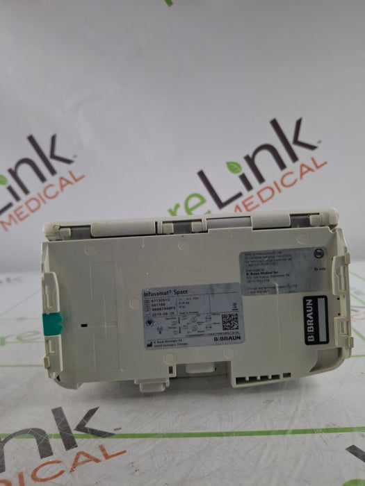 B. Braun Infusomat Space w/Pole Clamp & AC Adapter Infusion Pump
