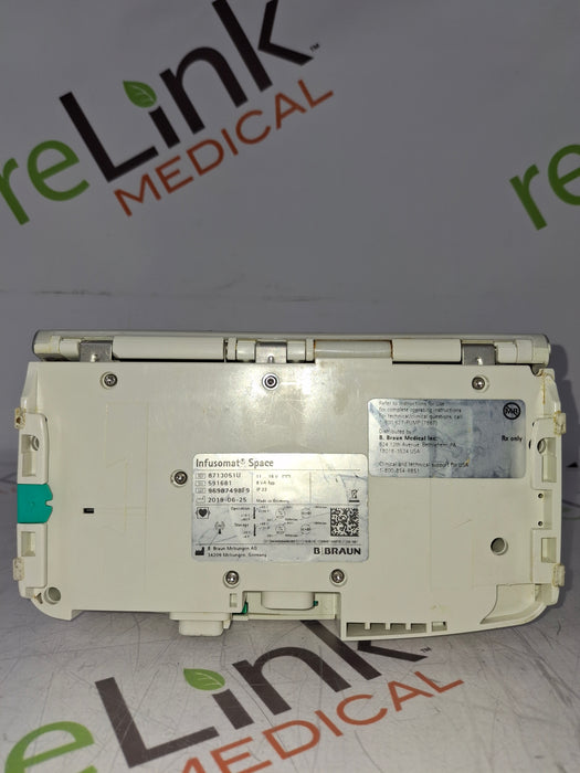B. Braun Infusomat Space w/Pole Clamp & AC Adapter Infusion Pump