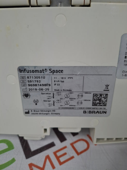 B. Braun Infusomat Space w/Pole Clamp & AC Adapter Infusion Pump