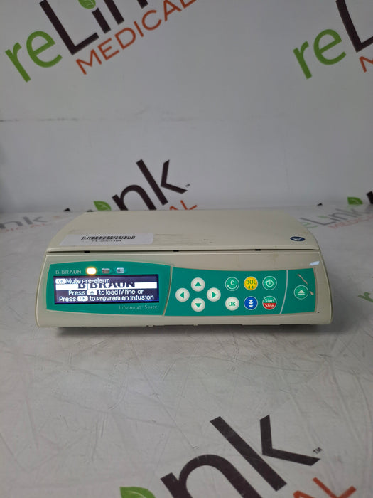 B. Braun Infusomat Space w/Pole Clamp & AC Adapter Infusion Pump