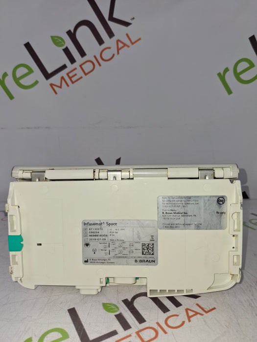B. Braun Infusomat Space w/Pole Clamp & AC Adapter Infusion Pump