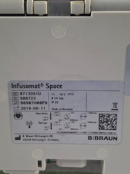 B. Braun Infusomat Space w/Pole Clamp & AC Adapter Infusion Pump