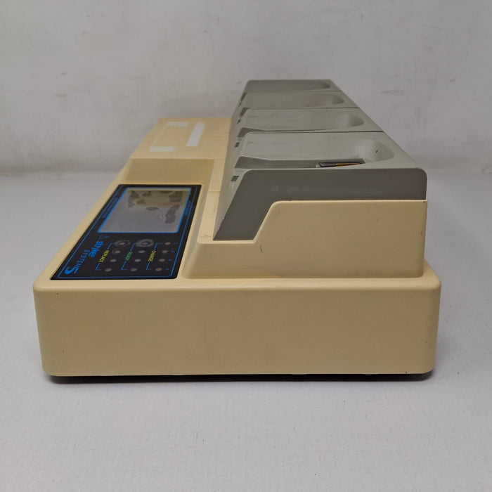 Stryker 4110-120 Four Station Battery Charger