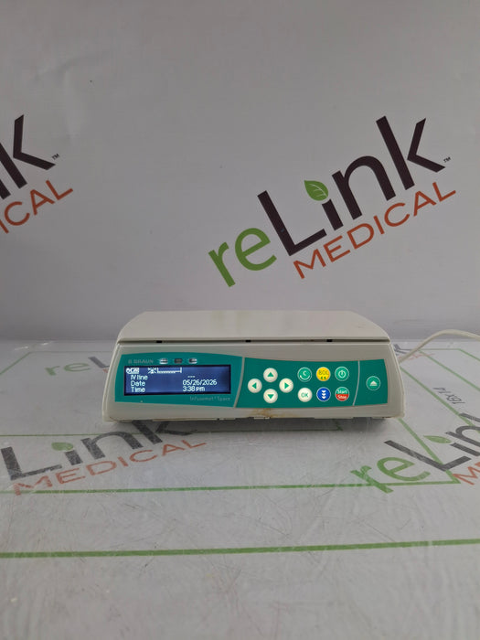 B. Braun Infusomat Space w/Pole Clamp & AC Adapter Infusion Pump