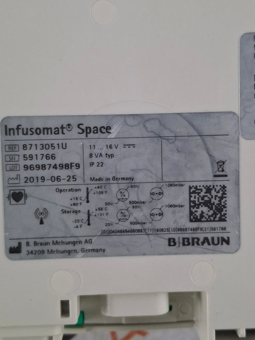 B. Braun Infusomat Space w/Pole Clamp & AC Adapter Infusion Pump