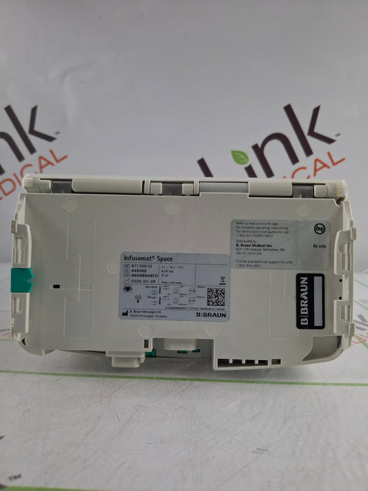 B. Braun Infusomat Space w/Pole Clamp & AC Adapter Infusion Pump