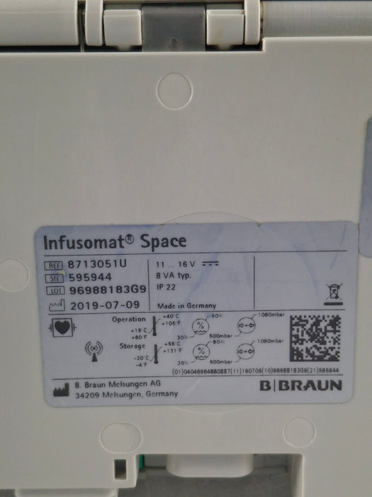 B. Braun Infusomat Space w/Pole Clamp & AC Adapter Infusion Pump