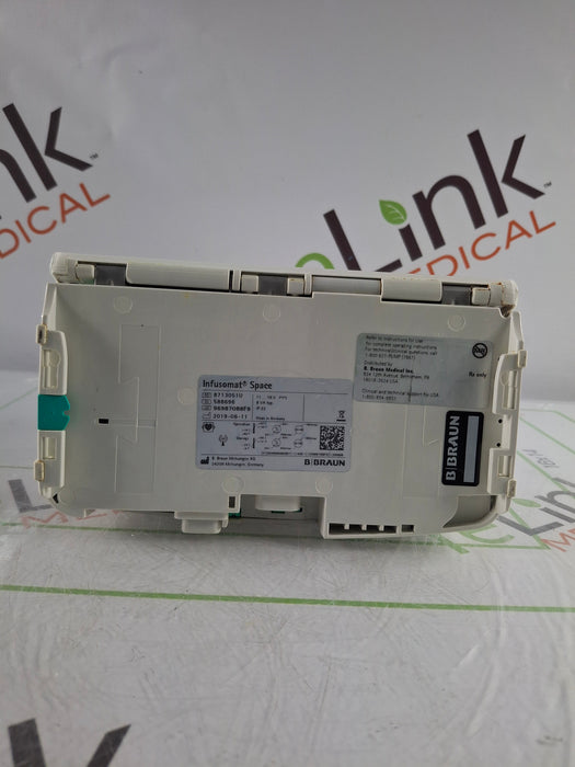 B. Braun Infusomat Space w/Pole Clamp & AC Adapter Infusion Pump