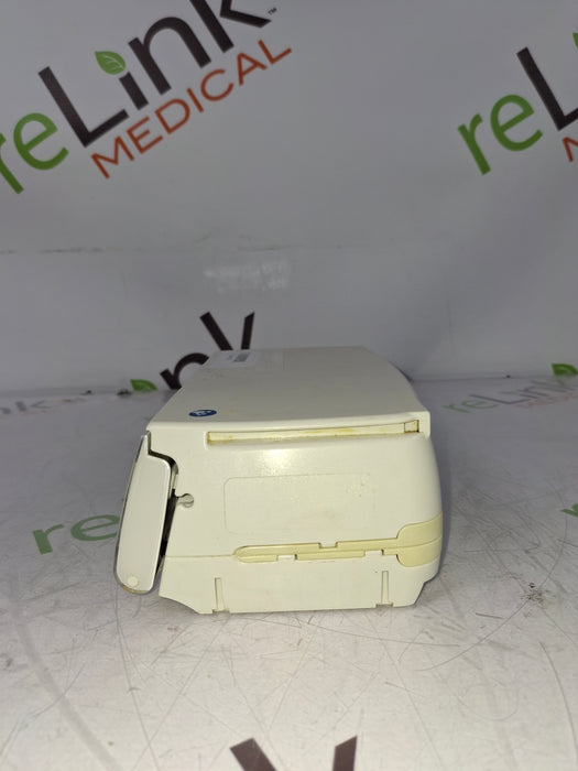 B. Braun Infusomat Space w/Pole Clamp & AC Adapter Infusion Pump