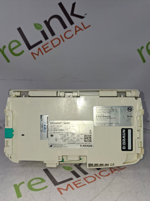 B. Braun Infusomat Space w/Pole Clamp & AC Adapter Infusion Pump