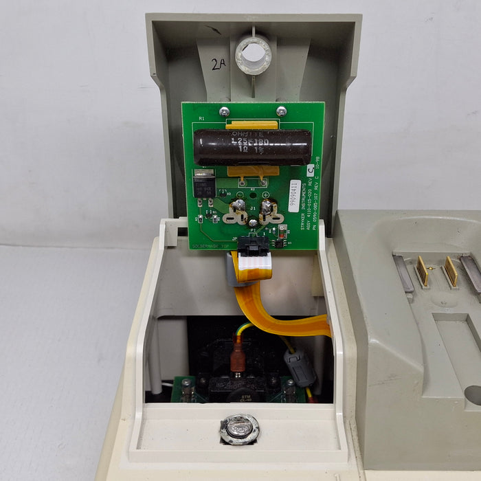 Stryker 4110-120 Four Station Battery Charger