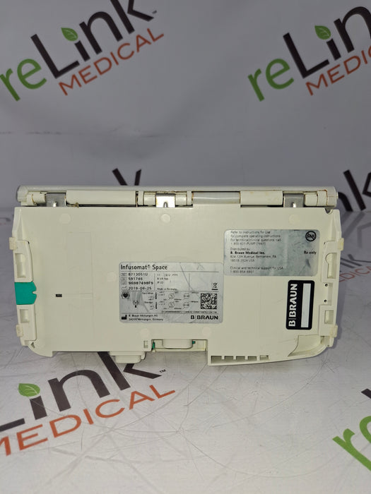 B. Braun Infusomat Space w/Pole Clamp & AC Adapter Infusion Pump