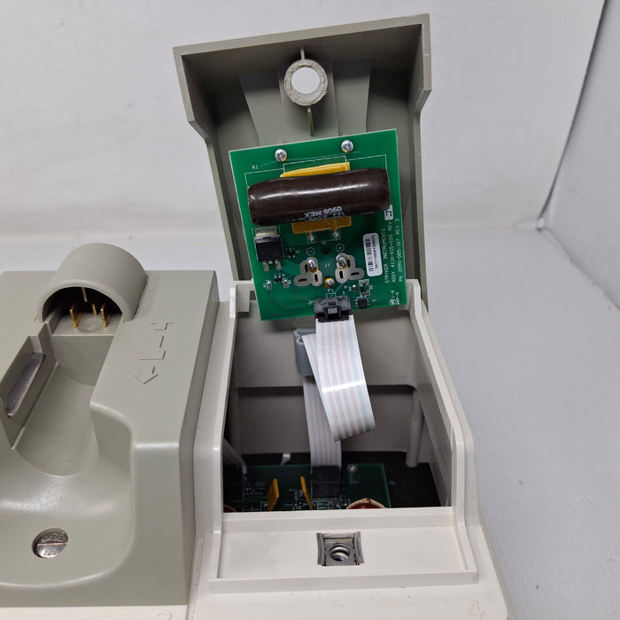 Stryker 4110-120 Four Station Battery Charger