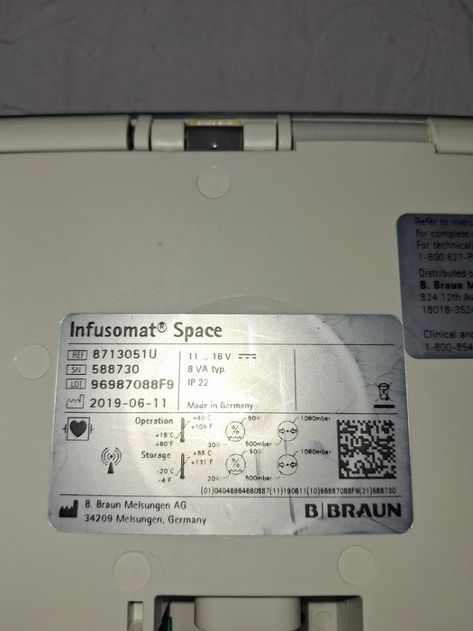 B. Braun Infusomat Space w/Pole Clamp & AC Adapter Infusion Pump