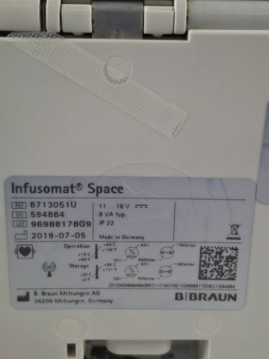 B. Braun Infusomat Space w/Pole Clamp & AC Adapter Infusion Pump