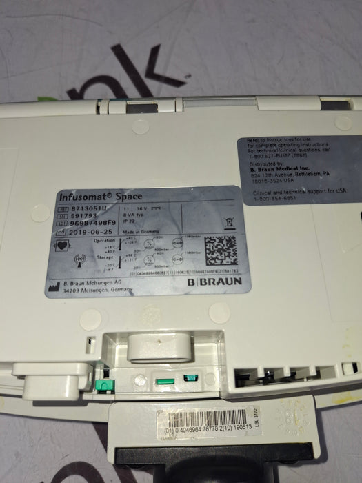 B. Braun Infusomat Space w/Pole Clamp & AC Adapter Infusion Pump
