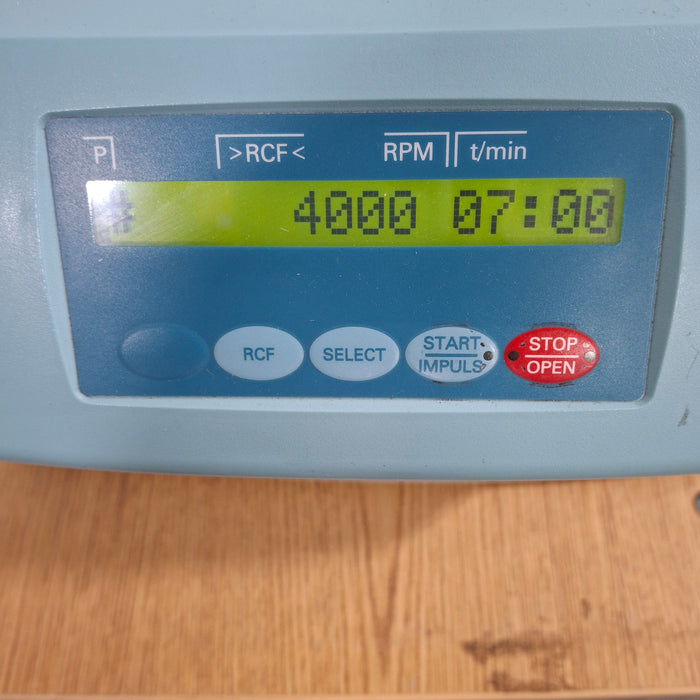 Hettich 1406-01 Universal 320 R Benchtop Centrifuge