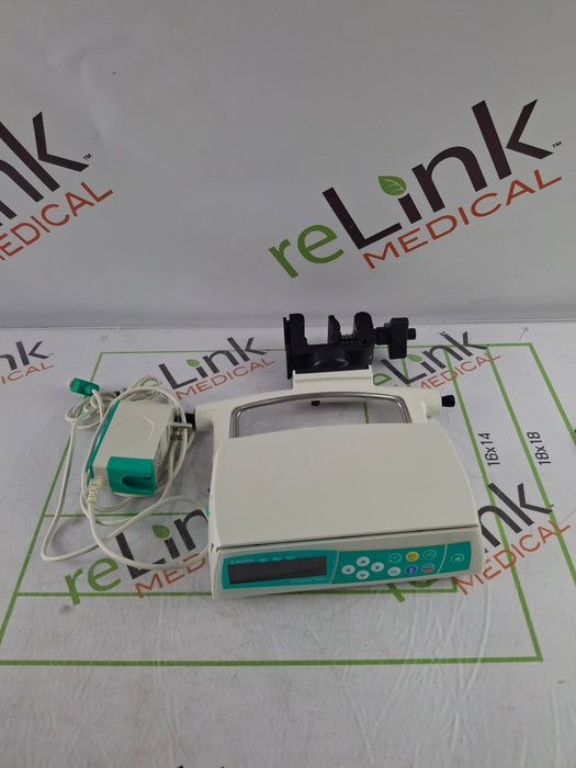 B. Braun Infusomat Space w/Pole Clamp & AC Adapter Infusion Pump