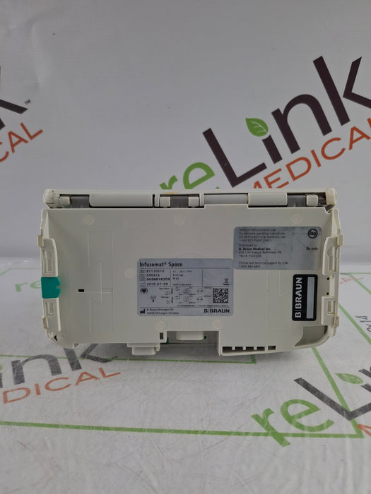 B. Braun Infusomat Space w/Pole Clamp & AC Adapter Infusion Pump