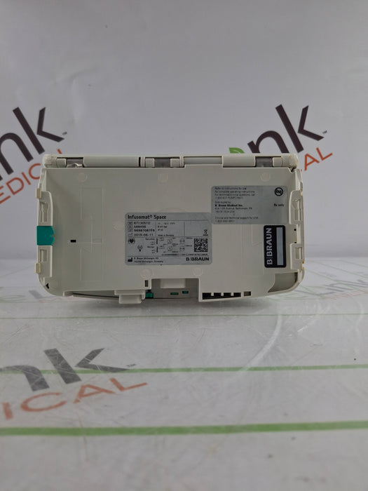 B. Braun Infusomat Space w/Pole Clamp & AC Adapter Infusion Pump