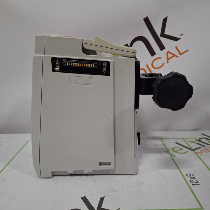 CareFusion CareFusion Alaris 8015 Large Screen POC Infusion Pump Infusion Pump reLink Online