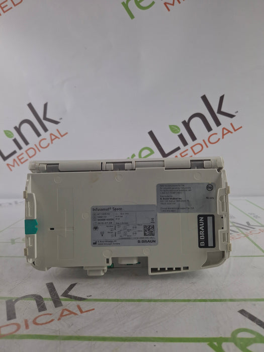 B. Braun Infusomat Space w/Pole Clamp & AC Adapter Infusion Pump