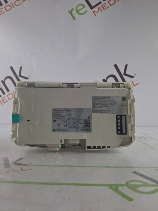 B. Braun Infusomat Space w/Pole Clamp & AC Adapter Infusion Pump