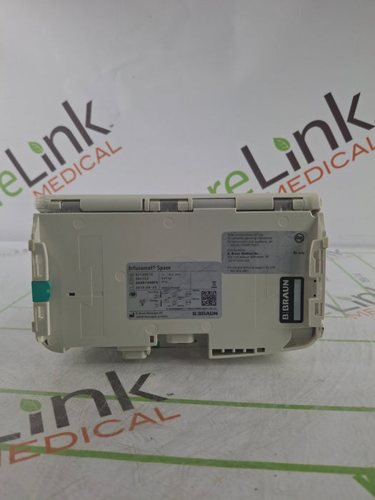 B. Braun Infusomat Space w/Pole Clamp & AC Adapter Infusion Pump