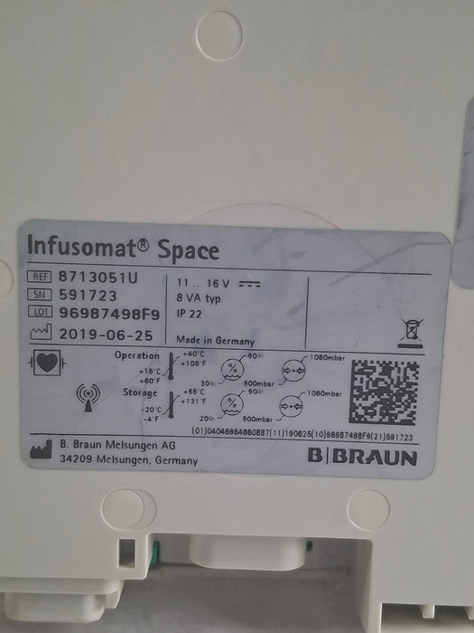 B. Braun Infusomat Space w/Pole Clamp & AC Adapter Infusion Pump